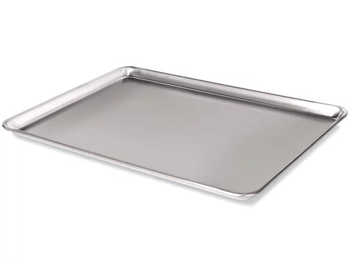 ALUMINUM BAKING PANS AND STAINLESS STEEL WIRE GRATES